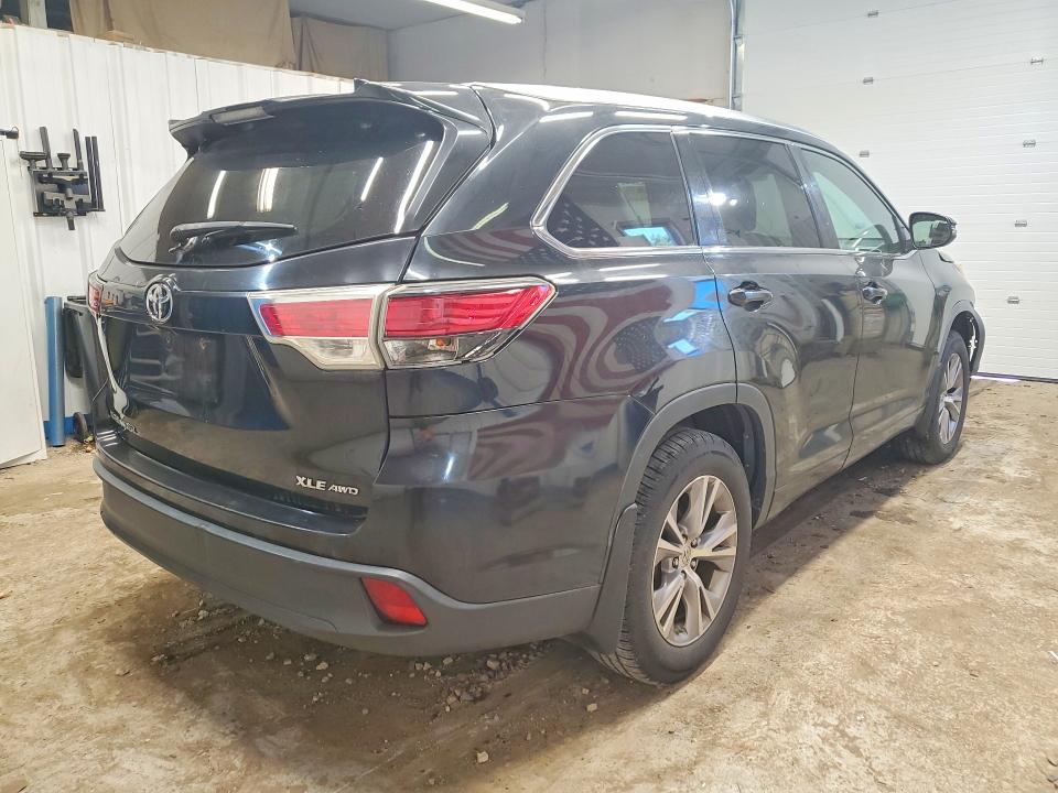 Zdjęcie 3 z aukcji – 2014 TOYOTA HIGHLANDER z VIN 5TDJKRFH9ES060704