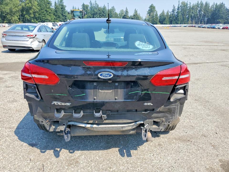صورة رقم 6 من المزاد - 2017 FORD FOCUS مع VIN 1FADP3H21HL215049