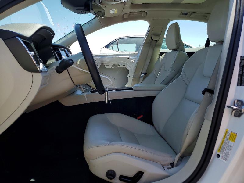 Photo 7 from auction – 2020 VOLVO S60 with VIN 7JR102FK4LG051667