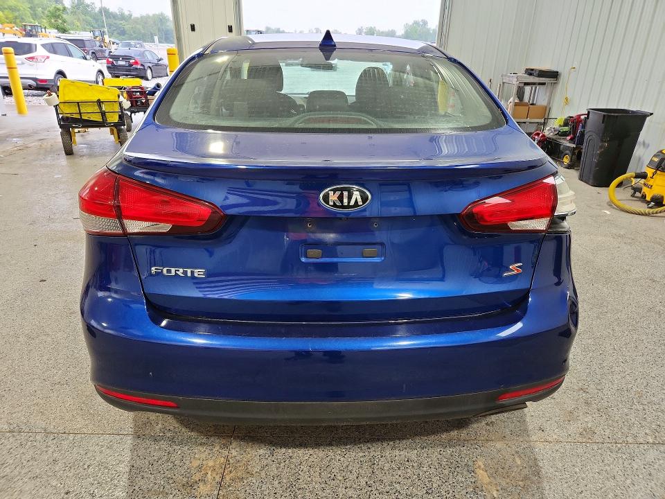 Photo 6 from auction – 2018 KIA FORTE with VIN 3KPFL4A72JE261448