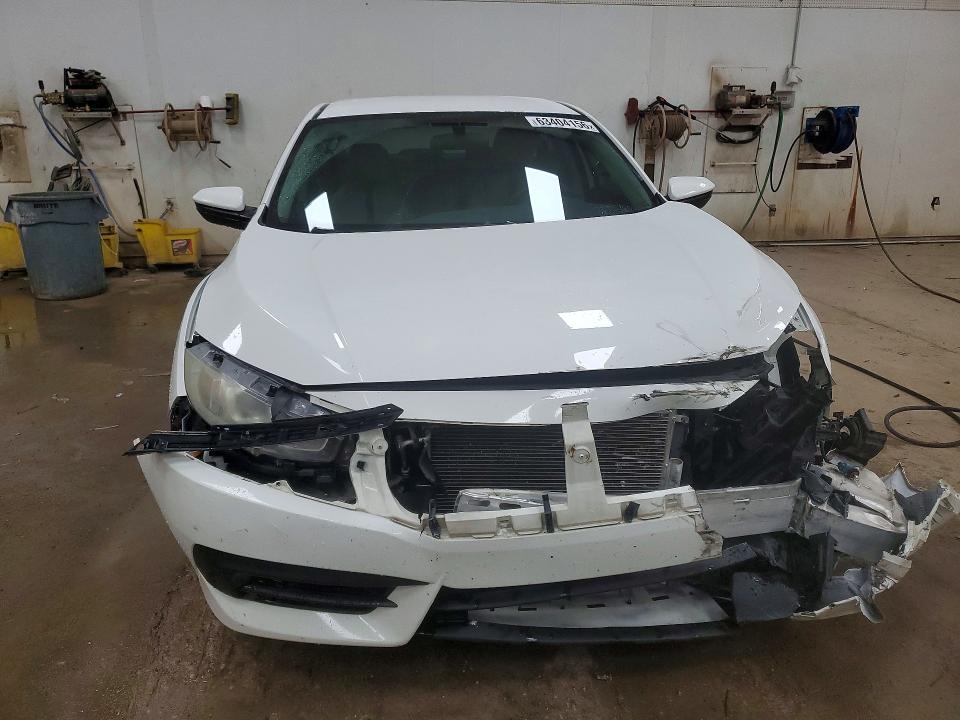 Photo 5 from auction – 2016 HONDA CIVIC with VIN 2HGFC2F52GH553563