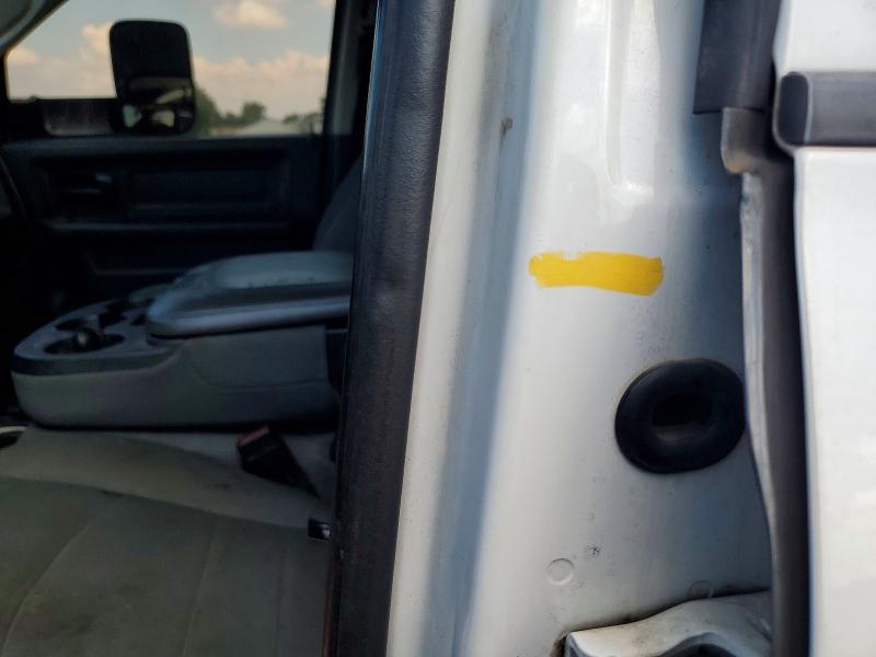 Photo 12 from auction – 2016 RAM 3500 with VIN 3C63RRGL5GG353600