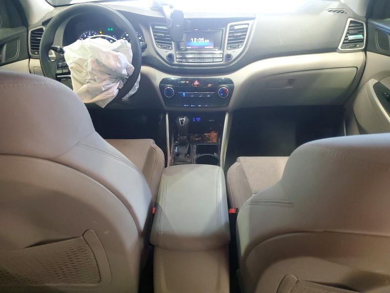 Photo 8 from auction – 2017 HYUNDAI TUCSON with VIN KM8J3CA41HU459049