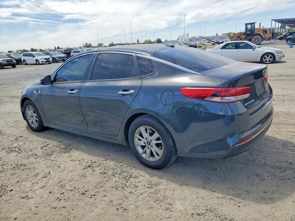 Photo 2 from auction – 2016 KIA OPTIMA with VIN 5XXGT4L38GG018936