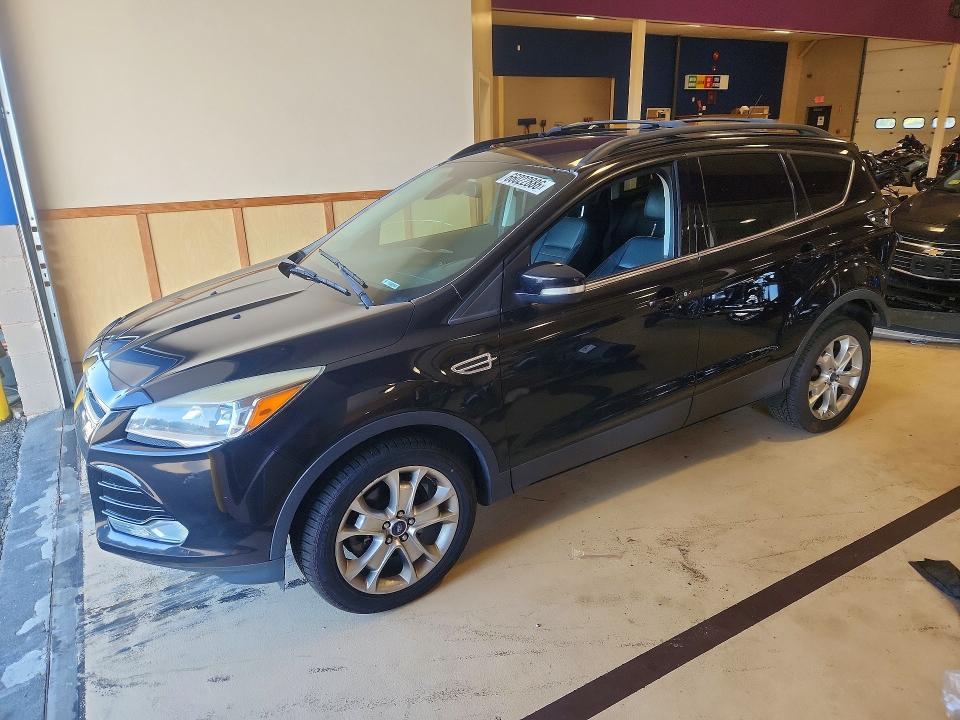 FORD ESCAPE 2013 with VIN 1FMCU9H96DUD47349 - Photo from auction