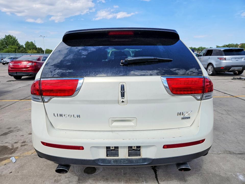 Photo 6 from auction – 2013 LINCOLN MKX with VIN 2LMDJ8JKXDBL28401