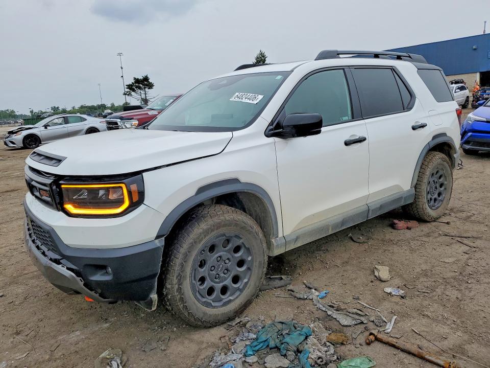 HONDA PASSPORT 2026 with VIN 5FNYF9H81TB031568 - Photo from auction