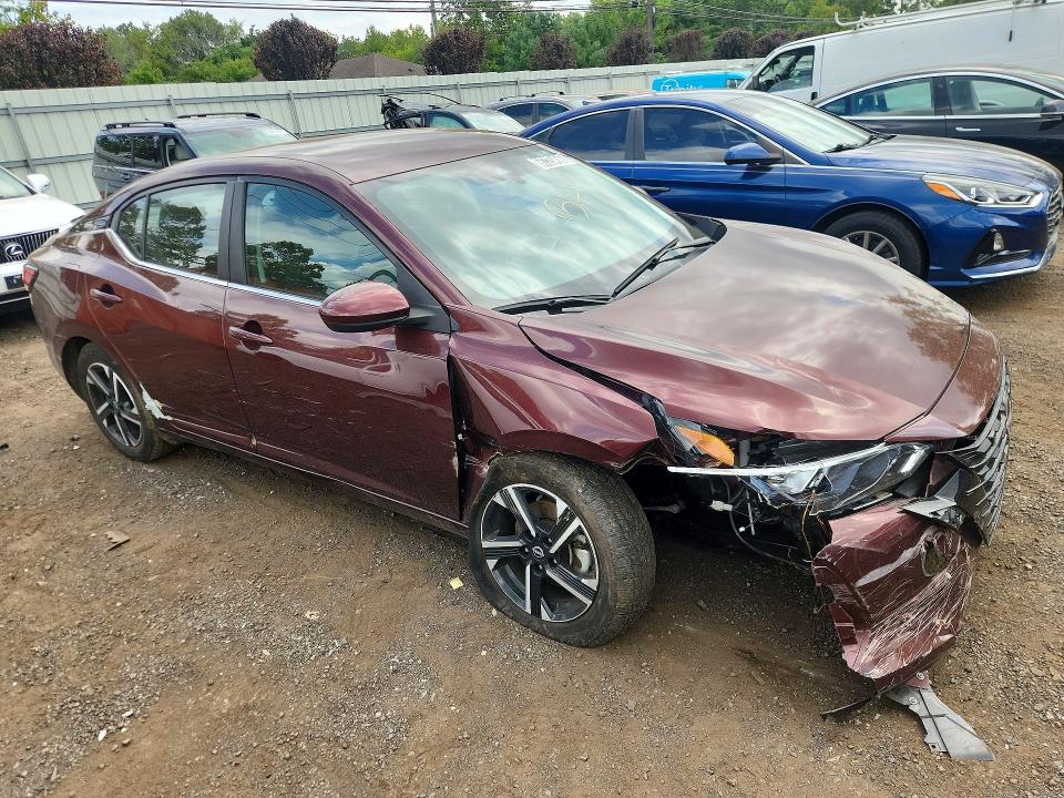 Photo 4 from auction – 2024 NISSAN SENTRA with VIN 3N1AB8CV4RY338284