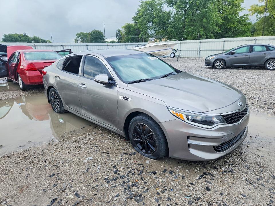Photo 4 from auction – 2016 KIA OPTIMA with VIN 5XXGT4L36GG104150