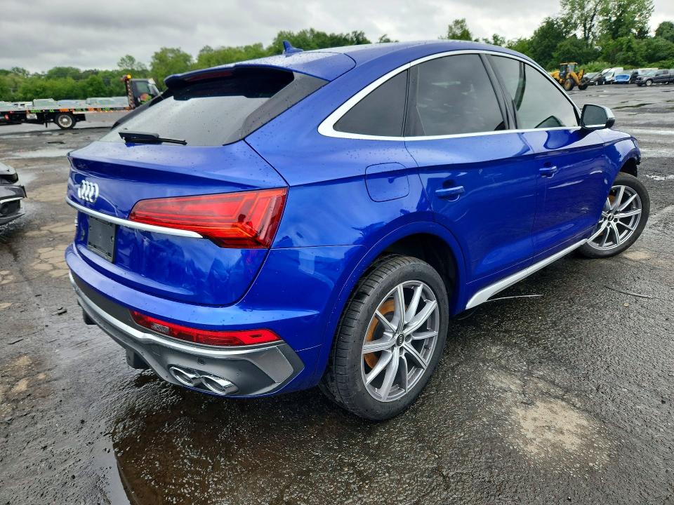 Photo 3 from auction – 2022 AUDI SQ5 with VIN WA114AFYXN2039745