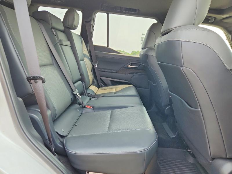 Photo 11 from auction – 2024 LEXUS GX 550 with VIN JTJTBCDX6R5014143
