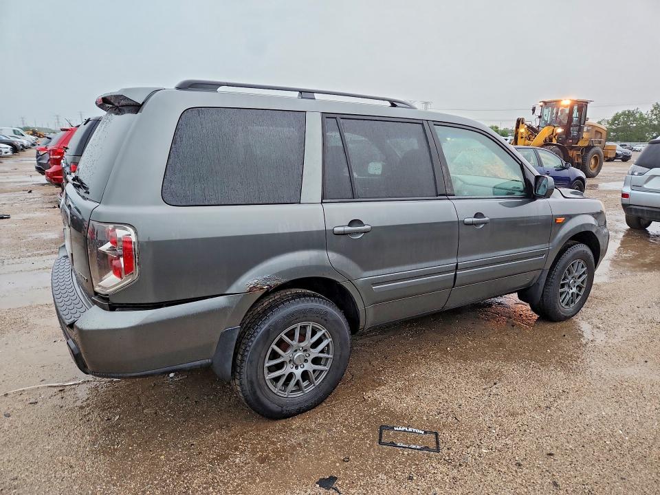 Photo 3 from auction – 2007 HONDA PILOT with VIN 2HKYF18637H506595