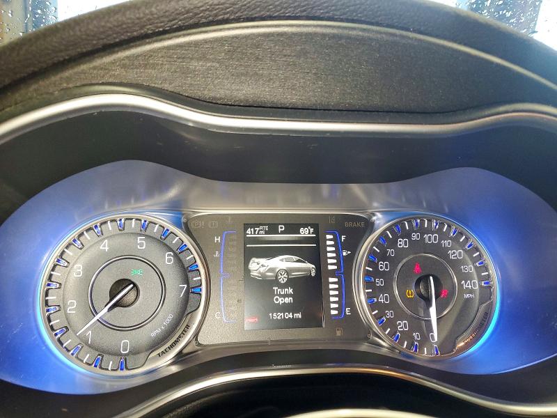 Photo 9 from auction – 2015 CHRYSLER 200 with VIN 1C3CCCAB0FN754442