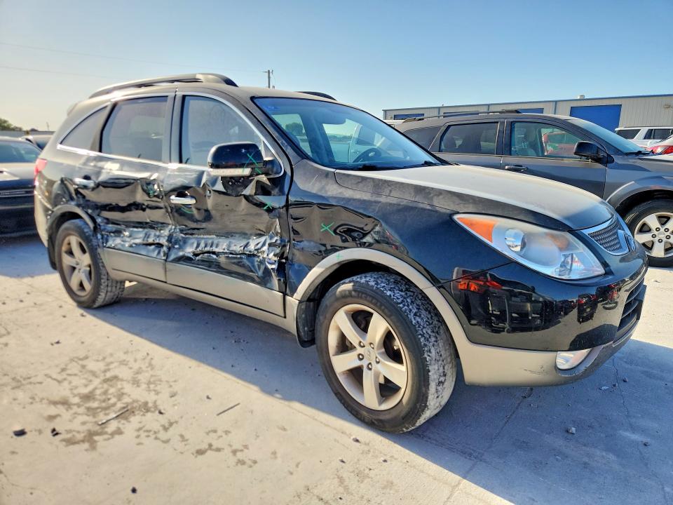 Photo 4 from auction – 2011 HYUNDAI VERACRUZ with VIN KM8NU4CC7BU170063