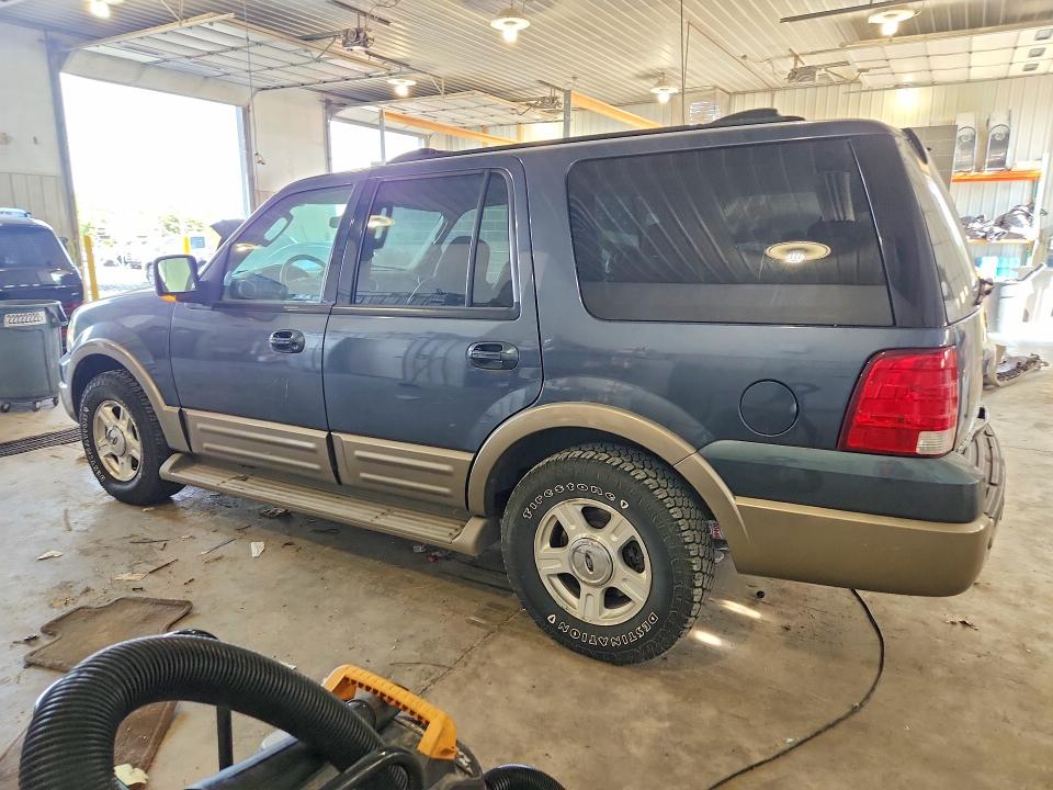 Foto 2 de la subasta – 2004 FORD EXPEDITION con VIN 1FMPU18L84LA28104