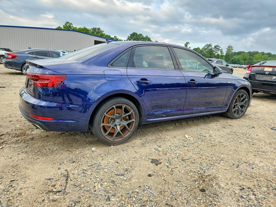 Photo 3 from auction – 2019 AUDI A4 with VIN WAUENAF49KA025500