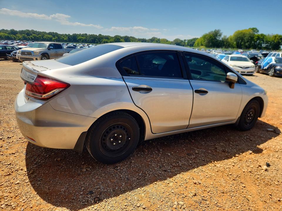 Photo 3 from auction – 2015 HONDA CIVIC with VIN 19XFB2F59FE086542