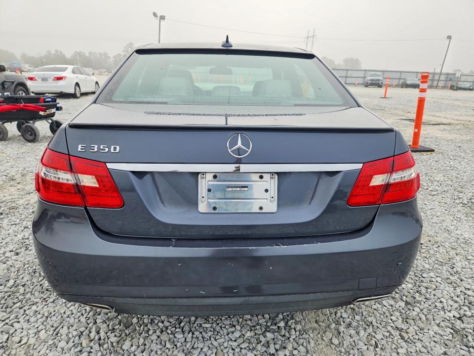 Photo 6 from auction – 2011 MERCEDES-BENZ E with VIN WDDHF5GB8BA374039