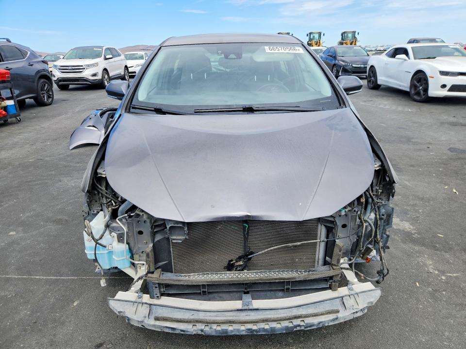 Photo 5 from auction – 2017 TOYOTA PRIUS with VIN JTDKARFU5H3532097