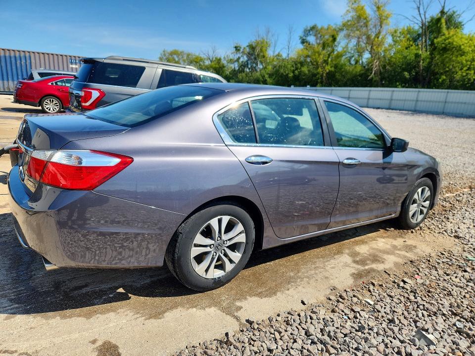 Photo 3 from auction – 2014 HONDA ACCORD with VIN 1HGCR2F35EA171779