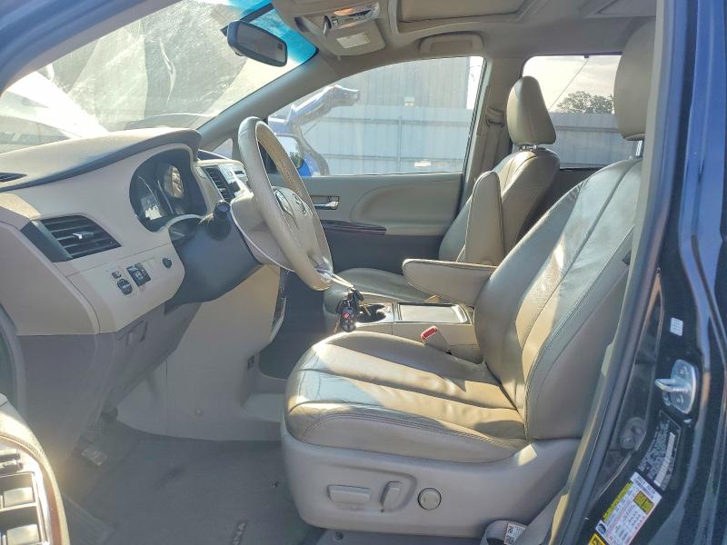 Photo 7 from auction – 2012 TOYOTA SIENNA with VIN 5TDYK3DC4CS229088
