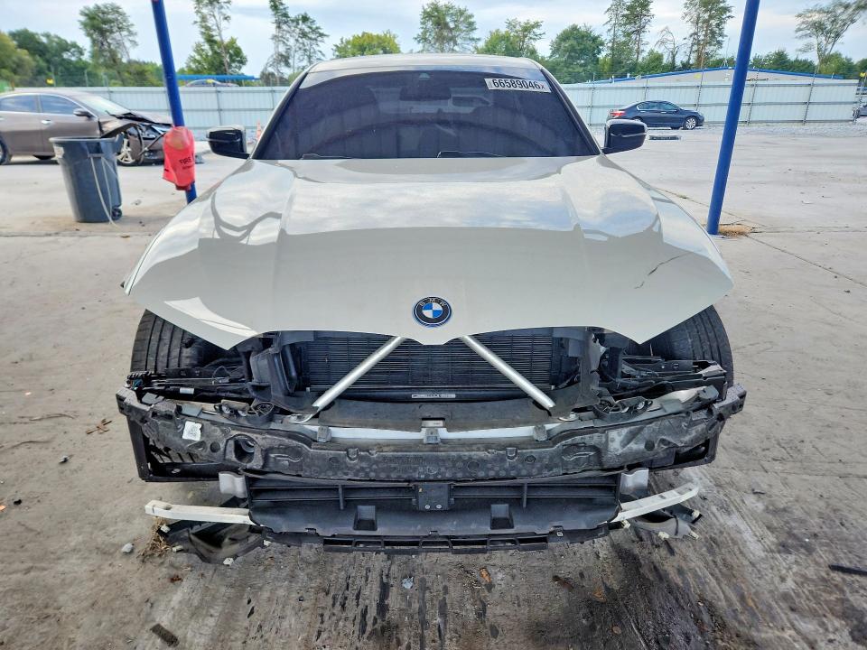 Photo 5 from auction – 2022 BMW 330E with VIN 3MW5P7J06N8C77982