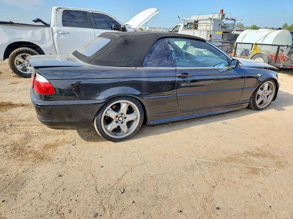 Photo 3 from auction – 2005 BMW 330 with VIN WBABW53445PL48740
