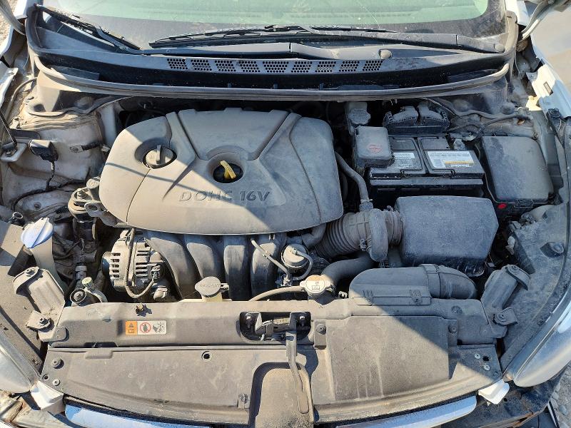 Photo 11 from auction – 2016 HYUNDAI ELANTRA with VIN 5NPDH4AE9GH763417