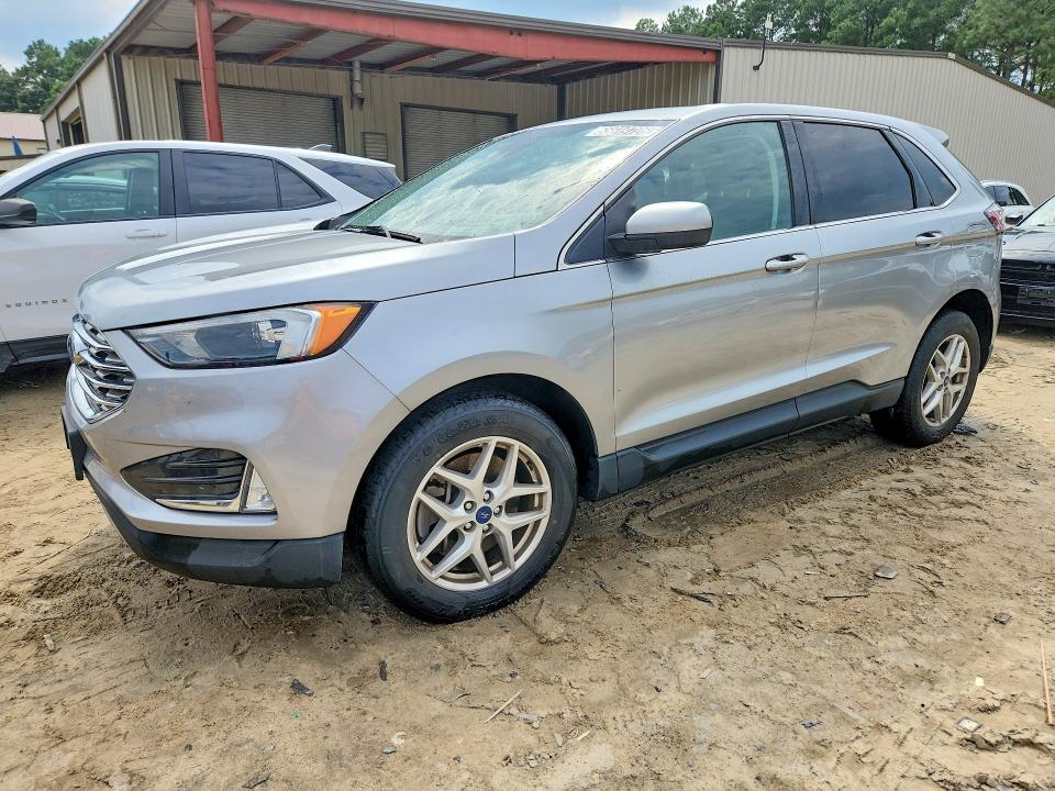 FORD EDGE 2022 with VIN 2FMPK4J94NBA53797 - Photo from auction