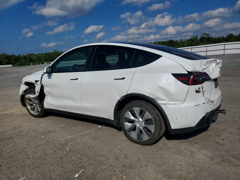 Фото 2 с аукциона – 2021 TESLA MODEL Y с VIN 5YJYGDEEXMF254669