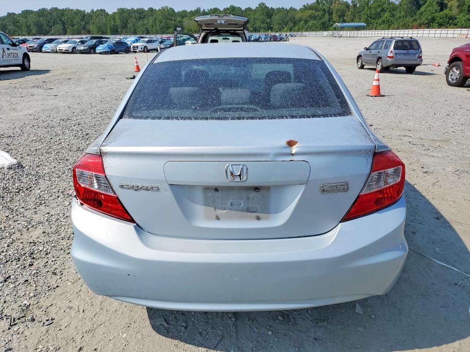 Photo 6 from auction – 2012 HONDA CIVIC with VIN 2HGFB2F58CH600351