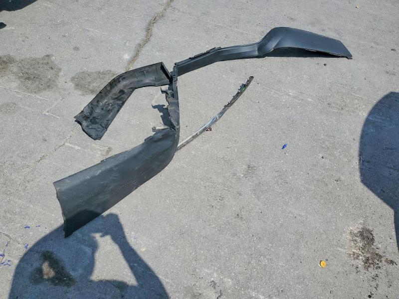 Photo 13 from auction – 2016 FORD EXPLORER with VIN 1FM5K7D80GGD21638