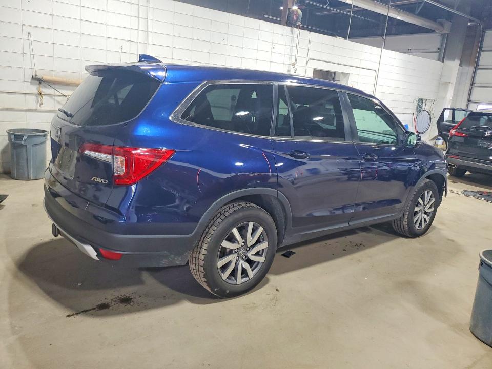 Photo 3 from auction – 2020 HONDA PILOT with VIN 5FNYF6H35LB009690