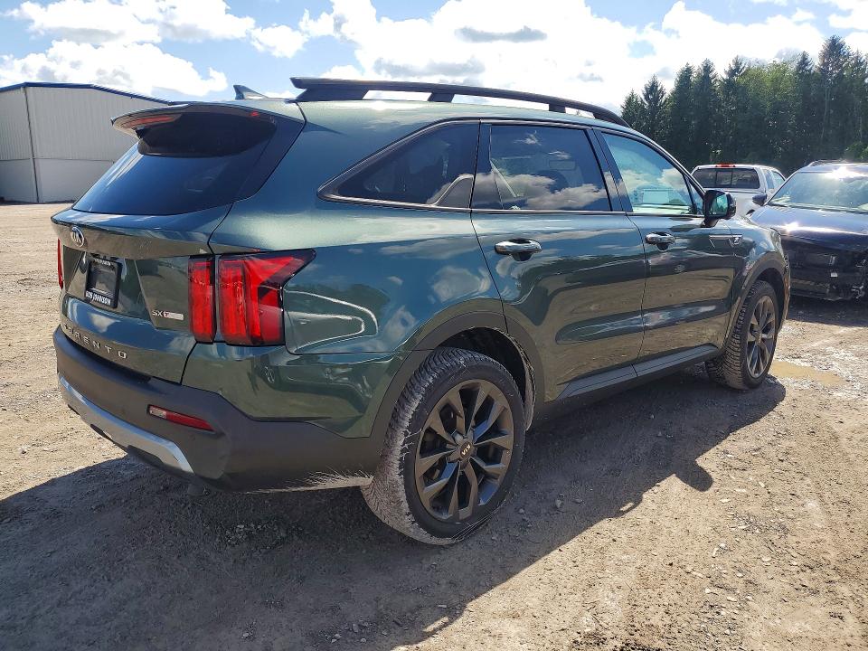 Photo 3 from auction – 2021 KIA SORENTO with VIN 5XYRKDLF0MG017812