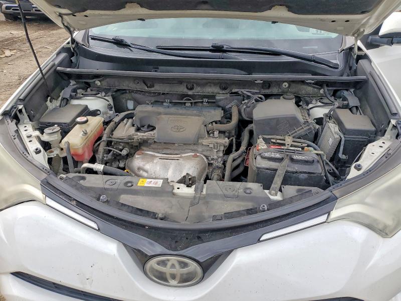 Photo 12 from auction – 2017 TOYOTA RAV4 with VIN JTMRFREV6HJ136329