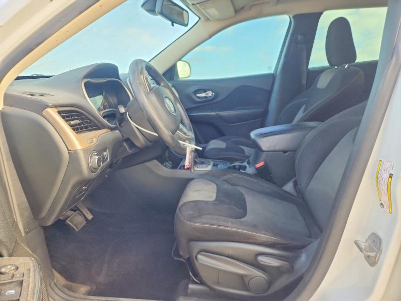 Photo 7 from auction – 2015 JEEP CHEROKEE with VIN 1C4PJLAB4FW535724