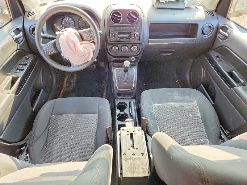 Photo 8 from auction – 2011 JEEP COMPASS with VIN 1J4NF1FB6BD218226