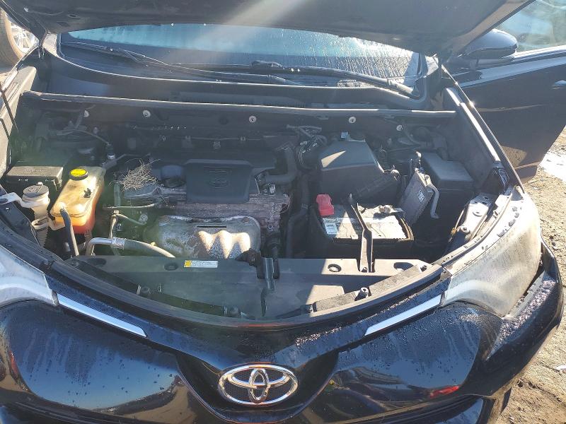 Снимка 12 от търг – 2016 TOYOTA RAV4 с VIN 2T3RFREV6GW449090
