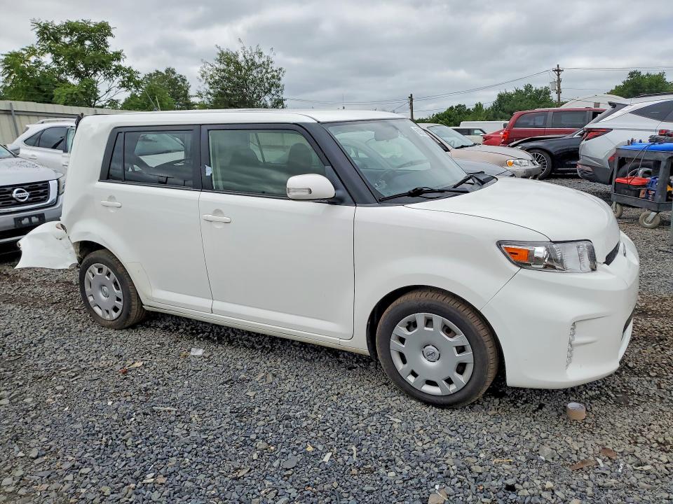 Photo 4 from auction – 2014 SCION XB with VIN JTLZE4FE2EJ058670