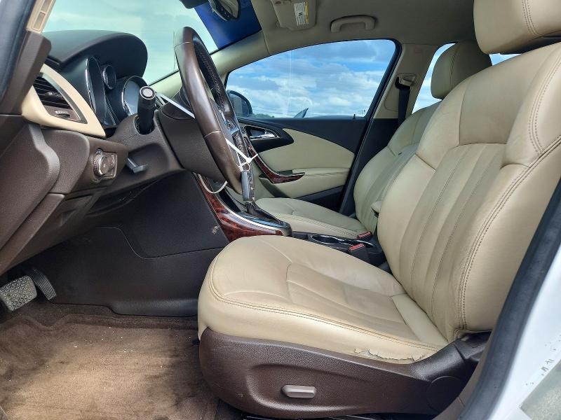 Фото 7 с аукциона – 2012 BUICK VERANO с VIN 1G4PS5SK0C4170517