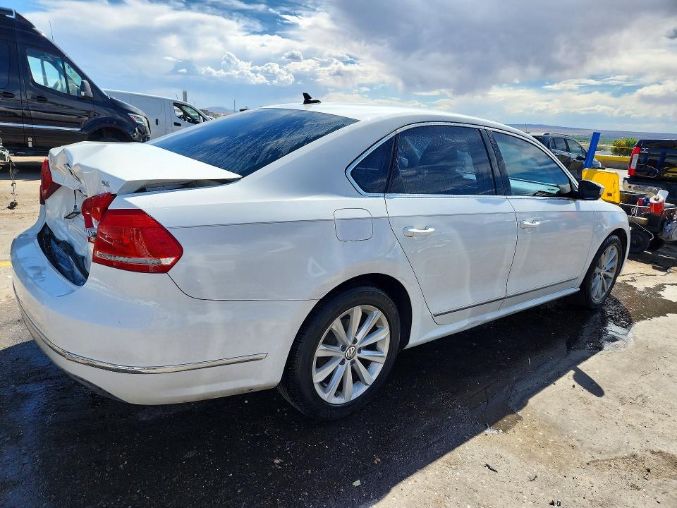 Photo 3 from auction – 2012 VOLKSWAGEN PASSAT with VIN 1VWCP7A36CC078115