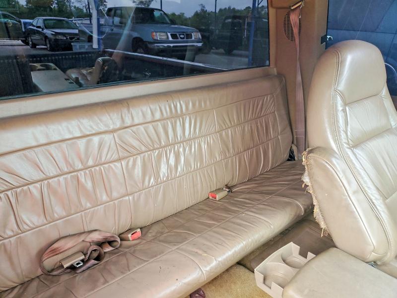 Photo 10 from auction – 1994 GMC SIERRA with VIN 2GTEC19K8R1559949