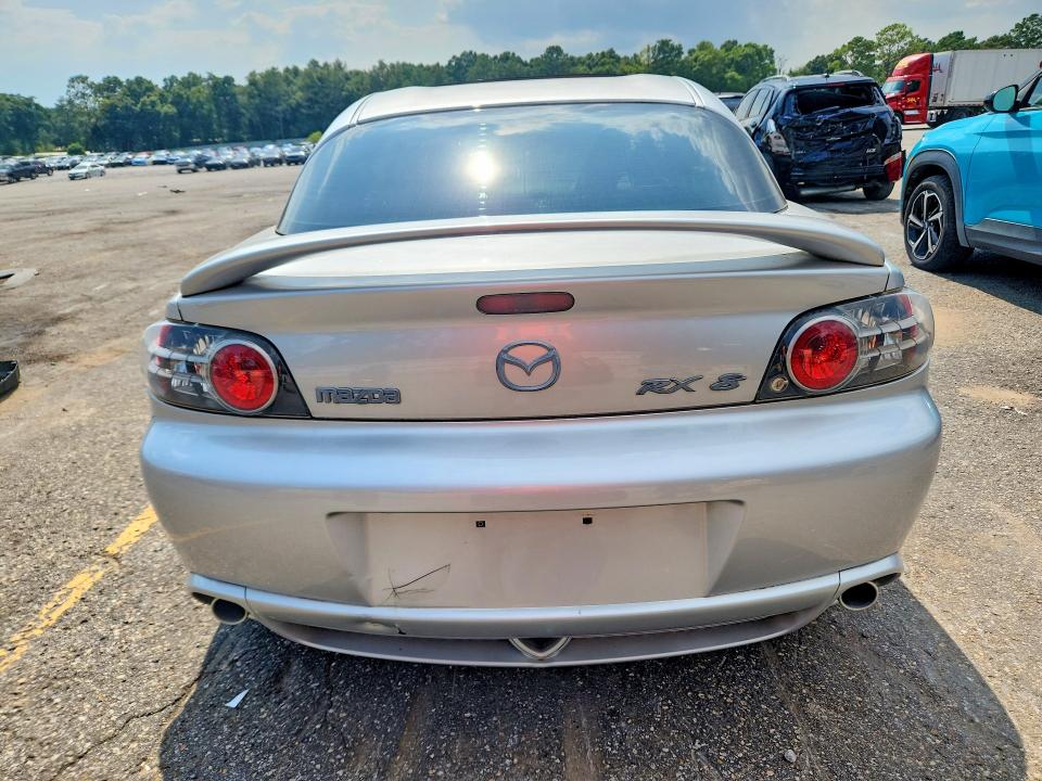 Photo 6 from auction – 2004 MAZDA RX8 with VIN JM1FE17N440118058