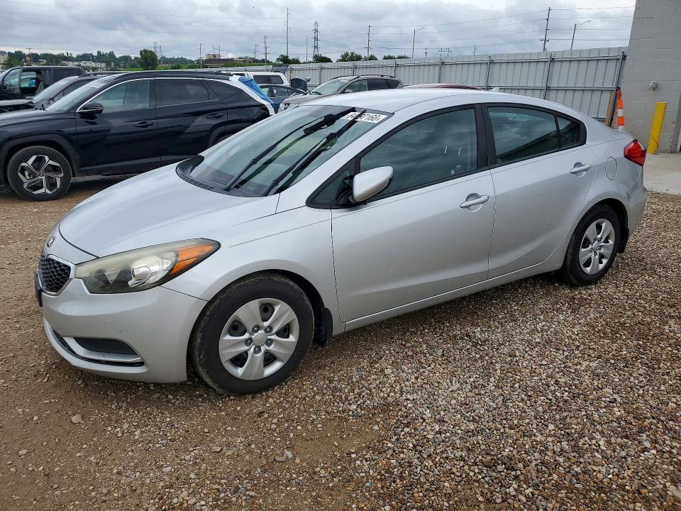 KIA FORTE 2016 with VIN KNAFK4A68G5542701 - Photo from auction