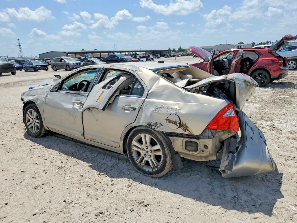 Photo 2 from auction – 2010 FORD FUSION with VIN 3FAHP0HA1AR345993