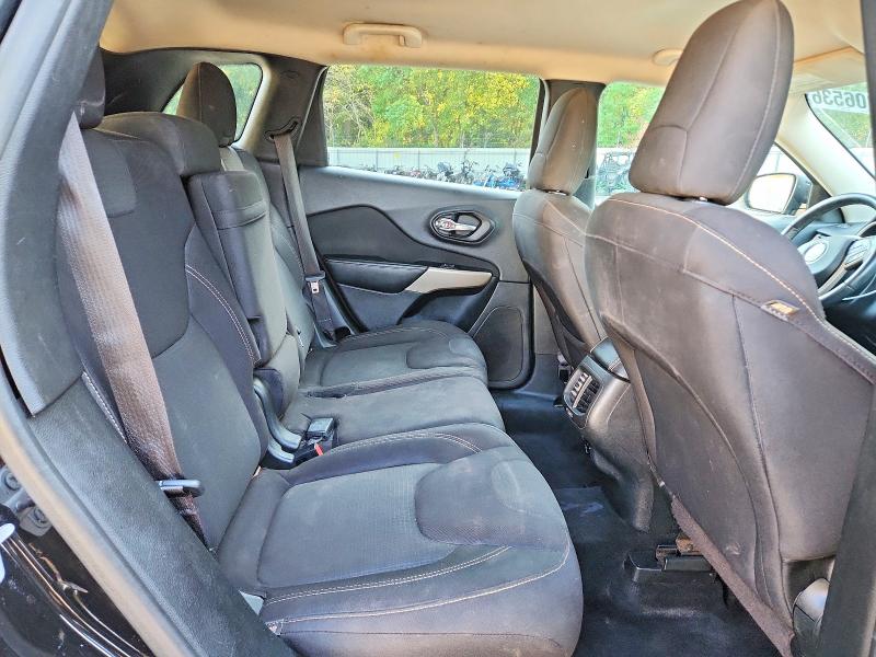 Photo 10 from auction – 2017 JEEP CHEROKEE with VIN 1C4PJLCB4HW591937