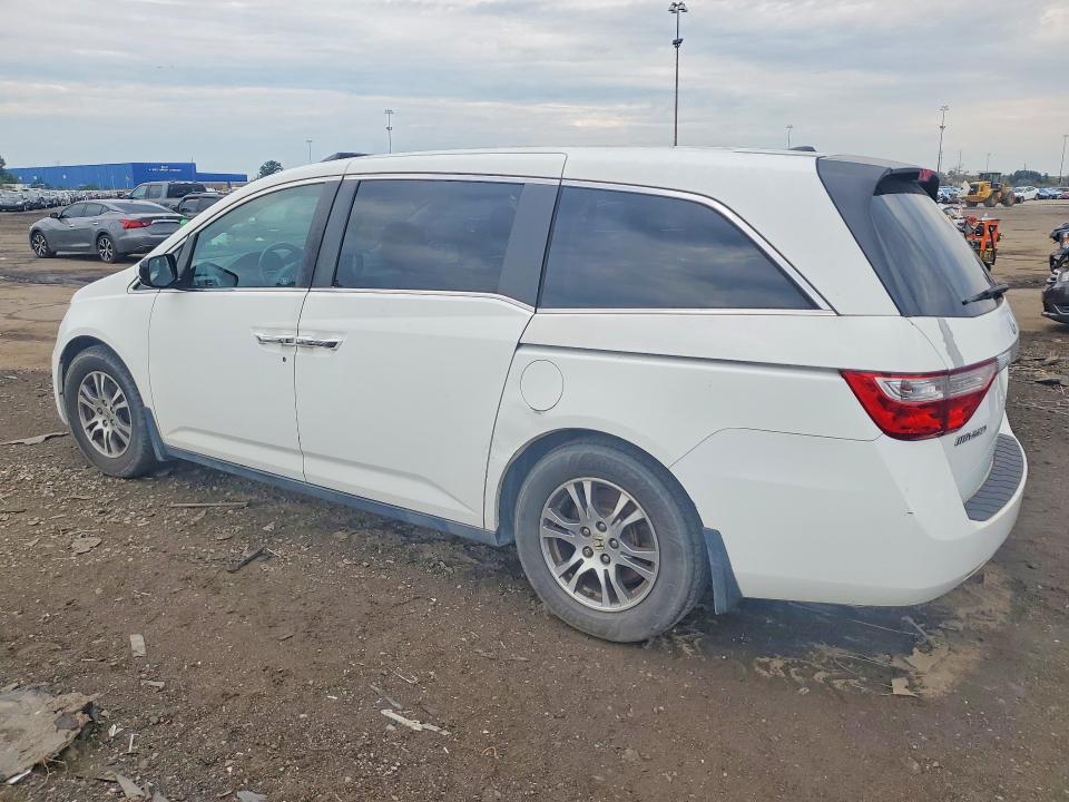 Photo 2 from auction – 2012 HONDA ODYSSEY with VIN 5FNRL5H63CB117310