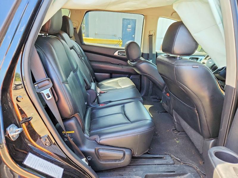 Photo 11 from auction – 2017 NISSAN PATHFINDER with VIN 5N1DR2MN6HC653785