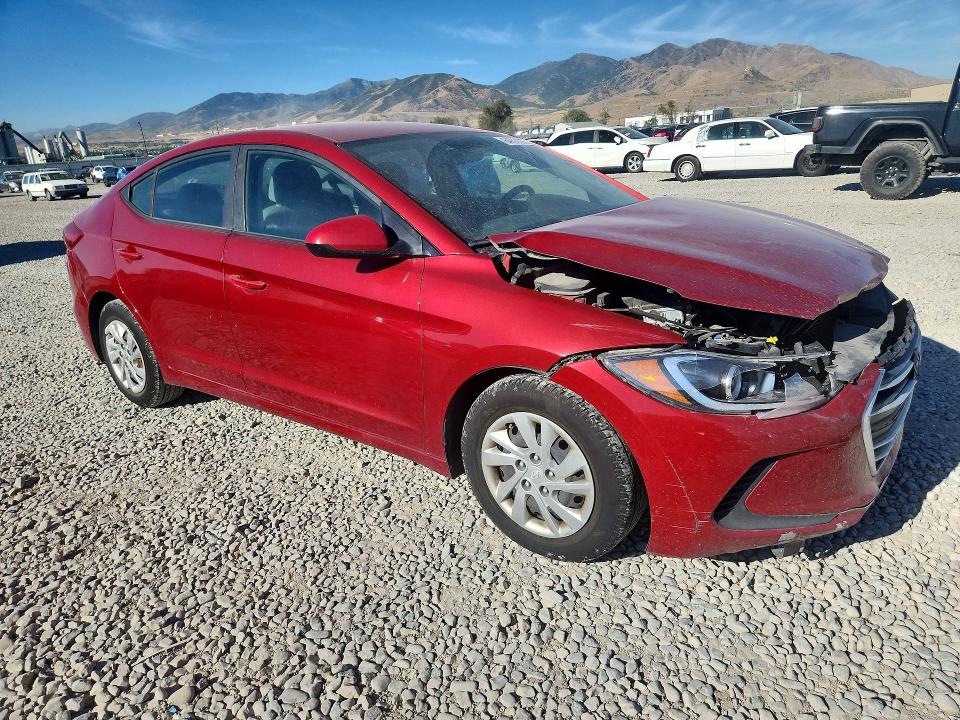 Снимка 4 от търг – 2017 HYUNDAI ELANTRA с VIN KMHD74LF1HU095849