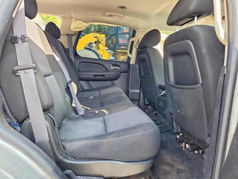 Photo 11 from auction – 2010 CHEVROLET TAHOE with VIN 1GNUKAE0XAR229526